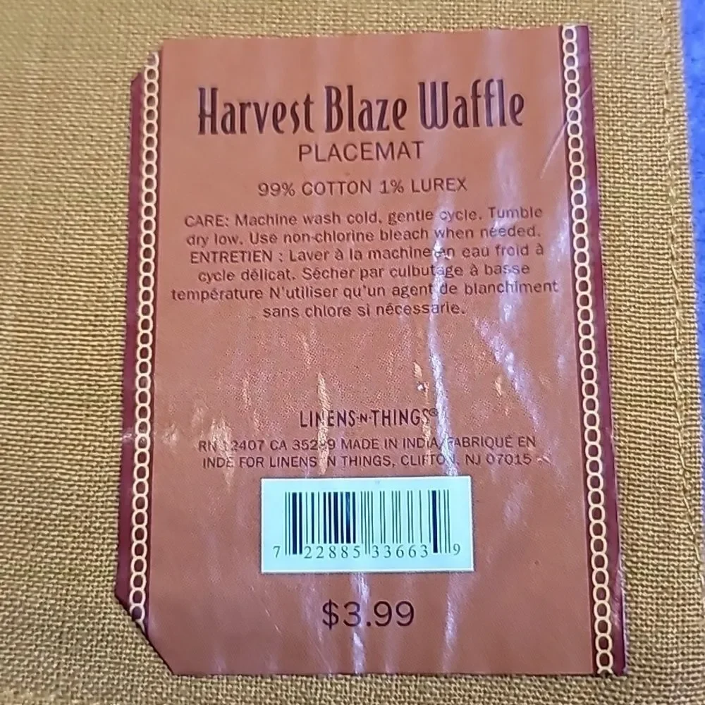 0719. NWTs ~ Harvest Blaze Waffle Napkins (4) & Placemats (4)~ Beautiful 💛